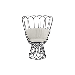 re-trouvé armchair CG-W016