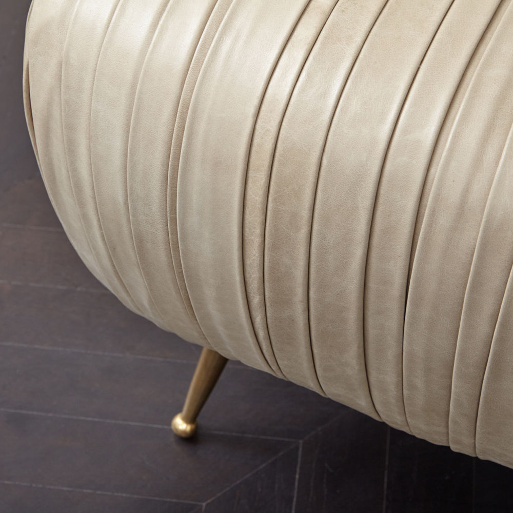 创意家具 - 坐具|吧椅/凳子|办公家具|设计师家具|舒芙蕾矮凳