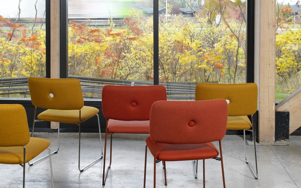 创意家具 - 坐具|休闲椅|办公家具|设计师家具|DUNDRA 洽谈椅