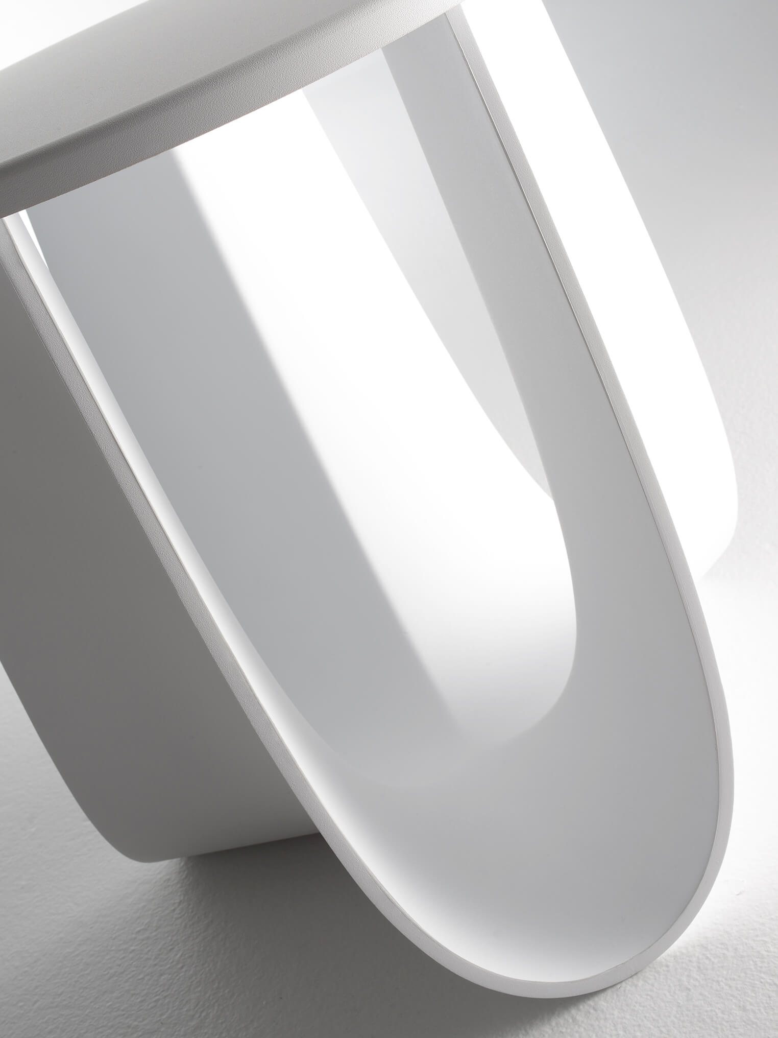 创意家具 - 桌几|茶几/边几|办公家具|设计师家具|Polyurethane stool  茶几/角几