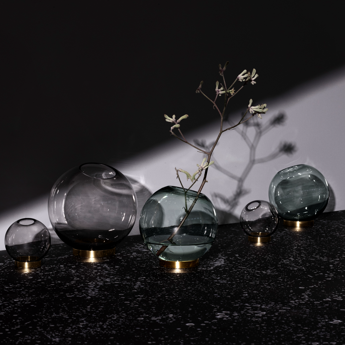 万象城网页版 - 附件|花器|办公家具|万象城(中国)家具|地球花瓶