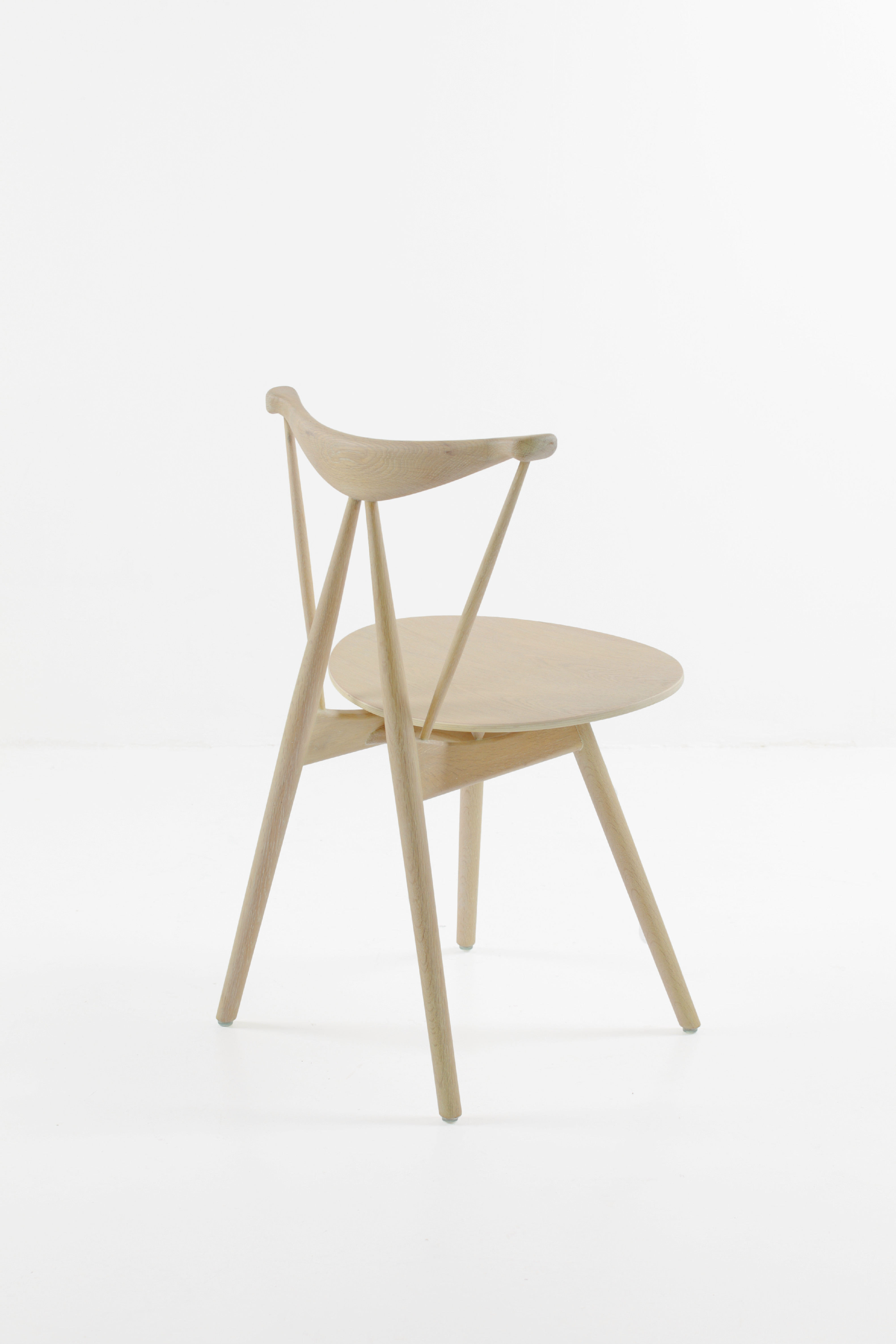 万象城网页版 - 坐具|餐椅|办公家具|万象城(中国)家具|Piano Chair