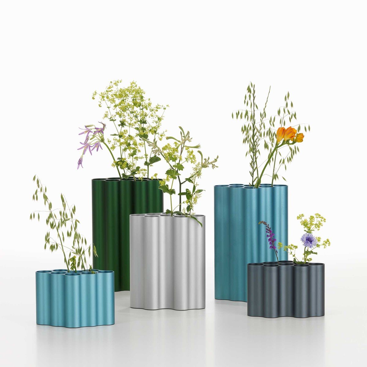万象城网页版 - 附件|花器|办公家具|万象城(中国)家具|云朵花瓶