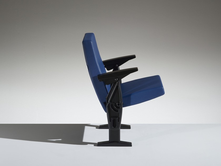 公共座椅|礼堂椅|办公家具|万象城(中国)家具|Futura 剧院/礼堂椅