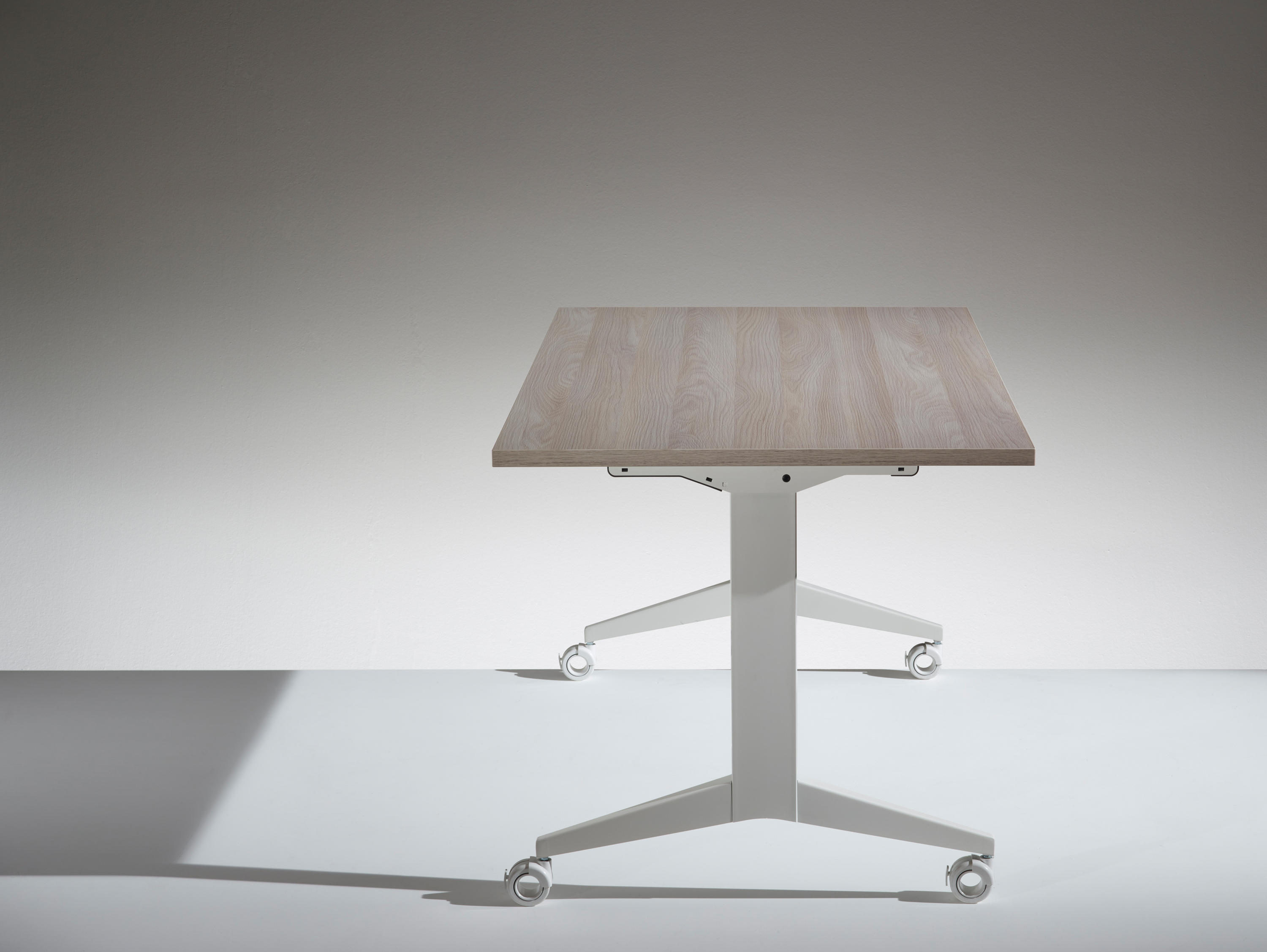 办公屏风|办公屏风系统|办公家具|万象城(中国)家具|Flip folding table 翻转折叠桌