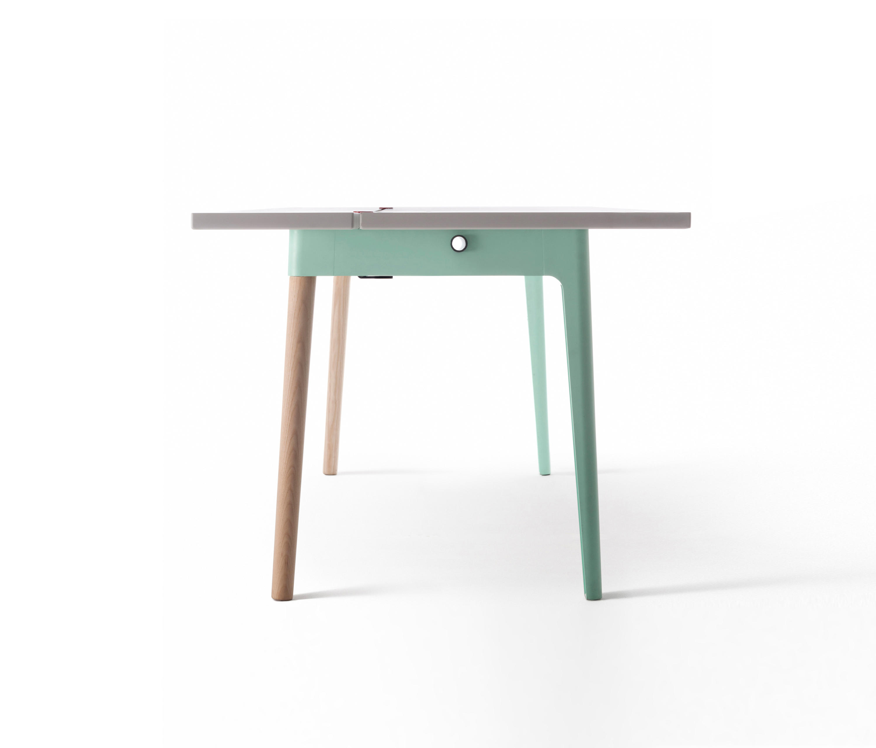办公屏风|办公屏风系统|办公家具|万象城(中国)家具|Offset Table 工作台/办公桌