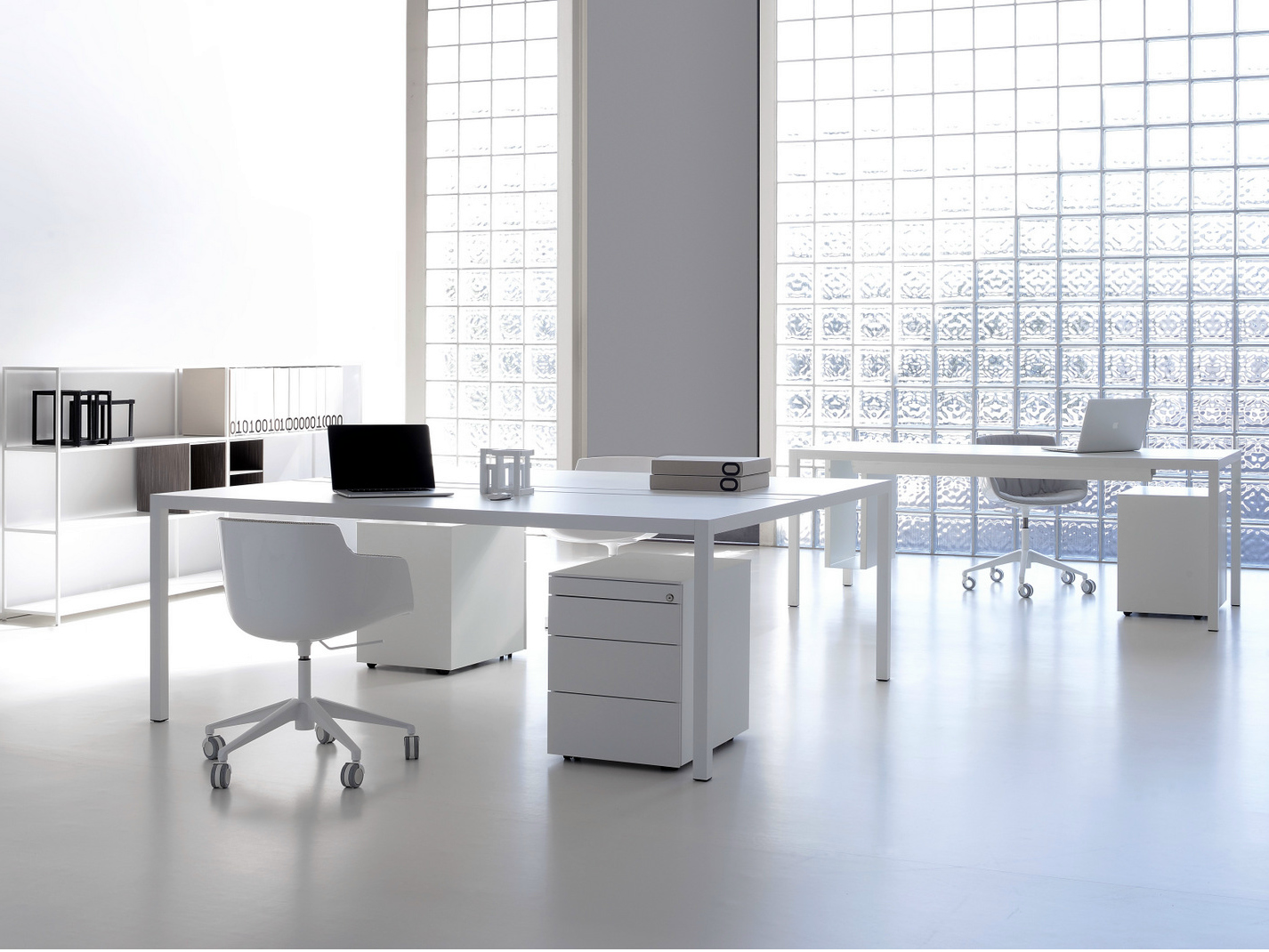 办公屏风|办公屏风系统|办公家具|万象城(中国)家具|DESK 办公桌