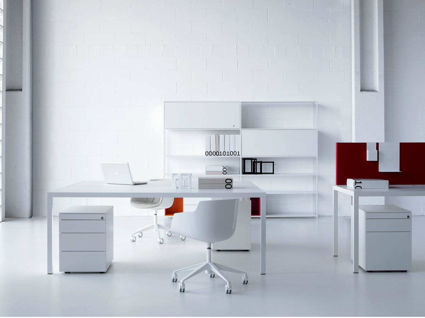 办公屏风|办公屏风系统|办公家具|万象城(中国)家具|DESK 办公桌
