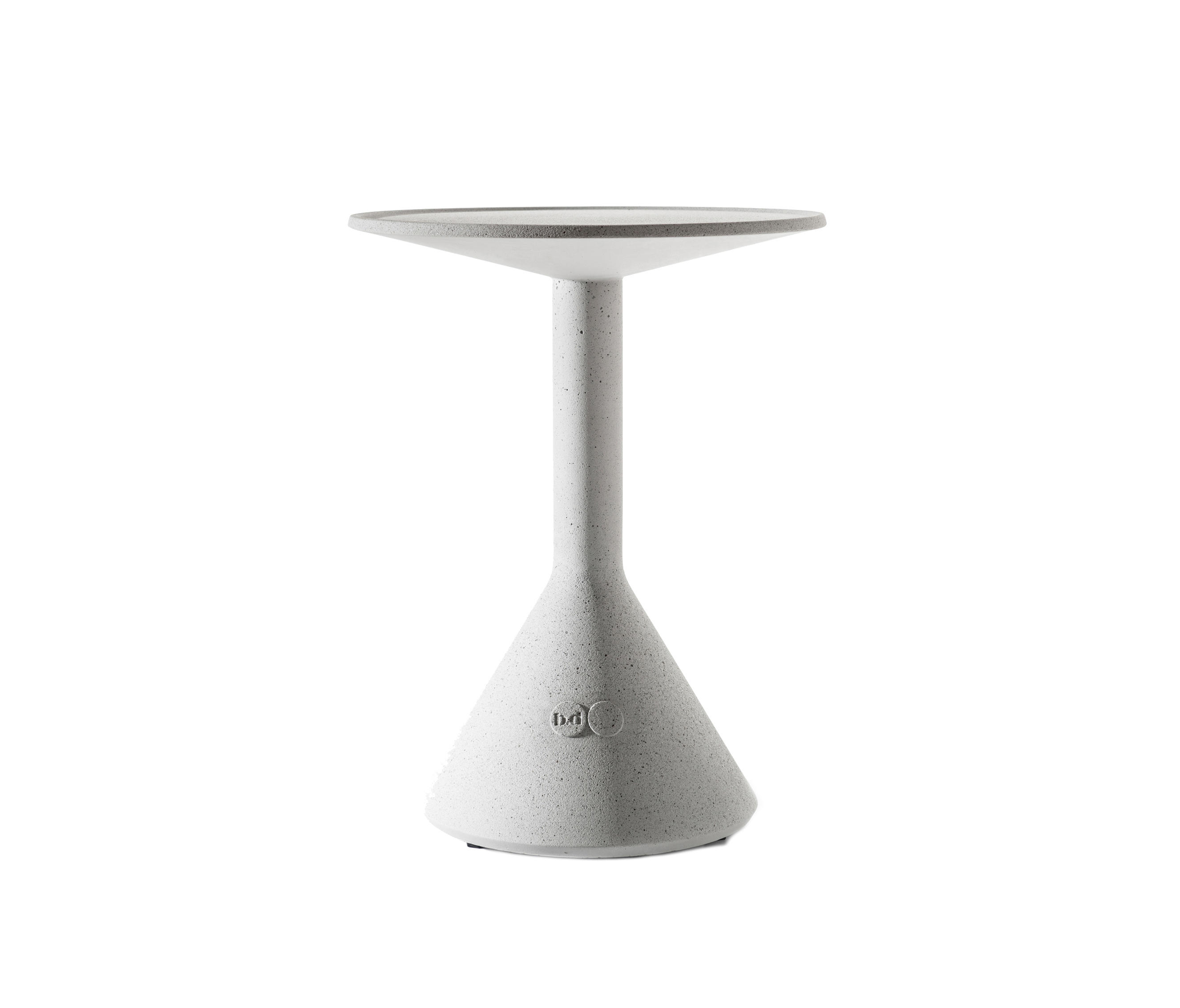 [万象城网页版 - 桌几|茶几/边几|办公家具|万象城(中国)家具|Side table 茶几/边几]