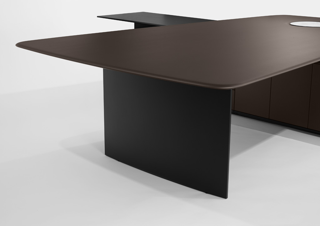 办公台|时尚大班台|办公家具|万象城(中国)家具|KEYPIECE COMMUNICATION DESK.大班台