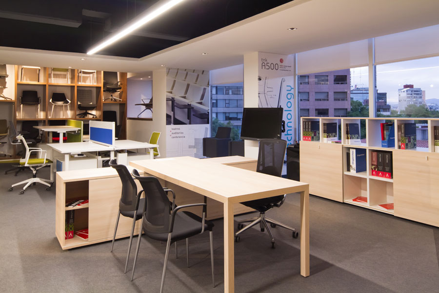 办公椅|现代真皮会议椅|办公家具|万象城(中国)家具|URBAN PLUS 洽谈椅系列