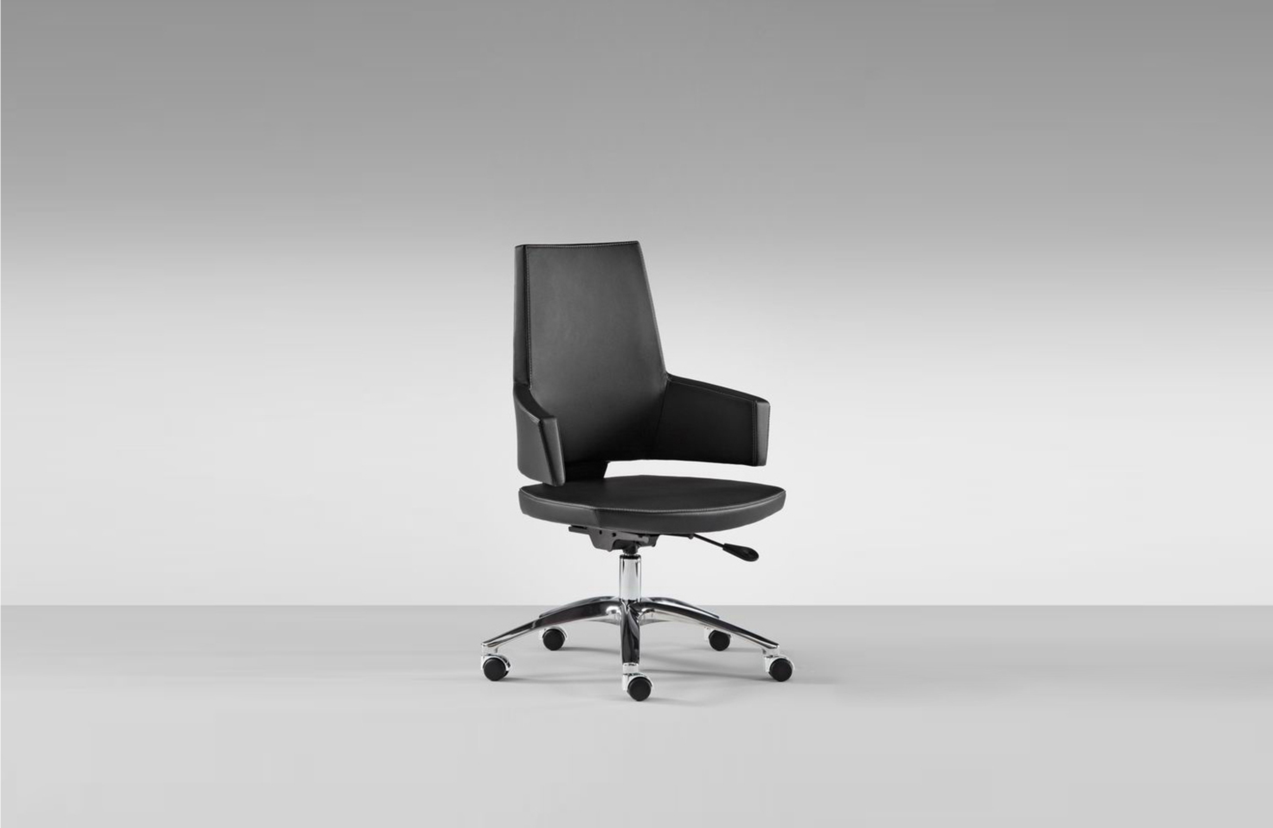 办公椅|现代真皮大班椅|办公家具|万象城(中国)家具|老板|高靠背行政椅