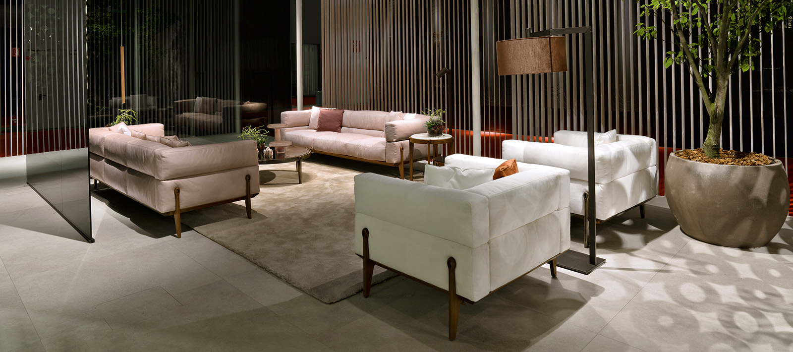 万象城网页版 - 坐具|沙发|办公家具|万象城(中国)家具|Ago sofa